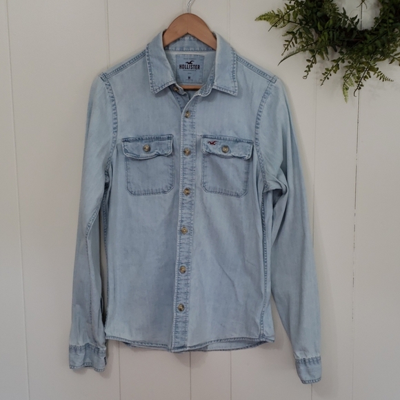 hollister denim shirt